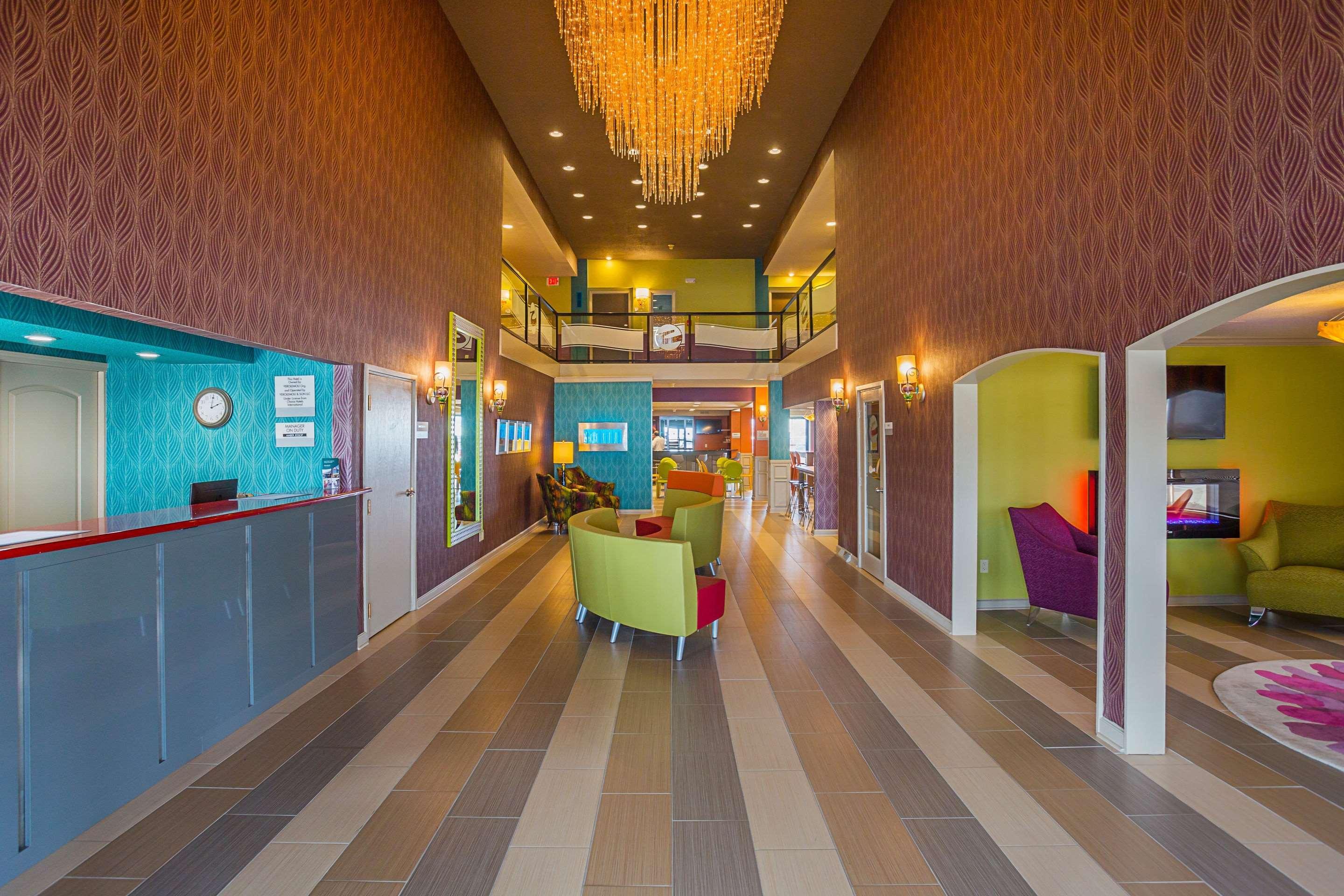 Clarion Inn & Suites Evansville Dış mekan fotoğraf